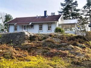 23588104-Ferienhaus-3-Munkedal-300x225-1