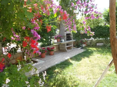 Ferienhaus für 12 Personen (150 m²) in Muntić 9/10
