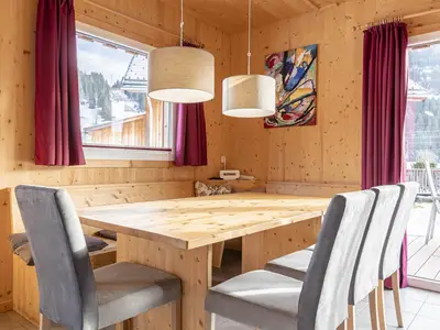 DiningRoom