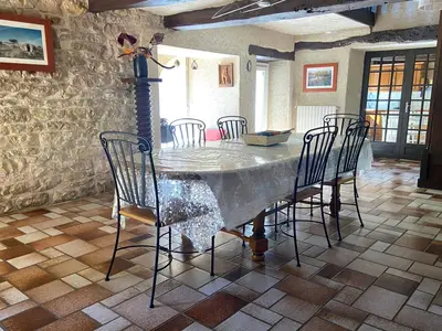 DiningRoom