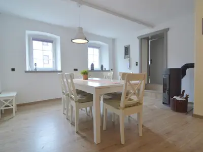 DiningRoom