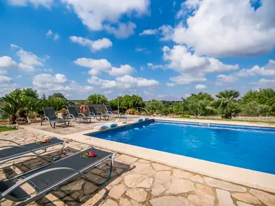 PoolOfHouse