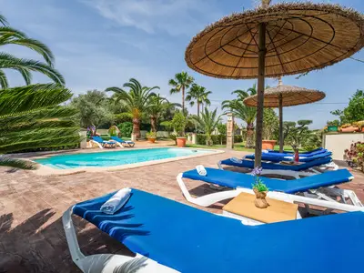 PoolOfHouse