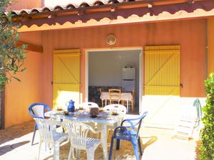 23842690-Ferienhaus-6-Narbonne-300x225-1