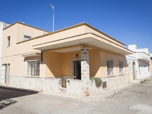 23971673-Ferienhaus-6-Nardò-300x225-1