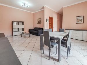 24043687-Ferienhaus-6-Nardò-300x225-2