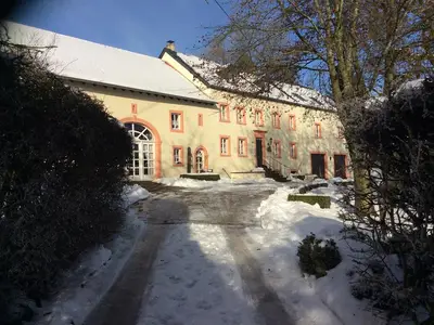 Ferienhof im Schnee