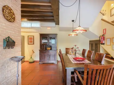 DiningRoom