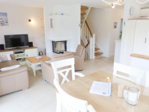 Wohnzimmer in der Ferienwohnung Seepferdchen in Süddorf auf Amrum