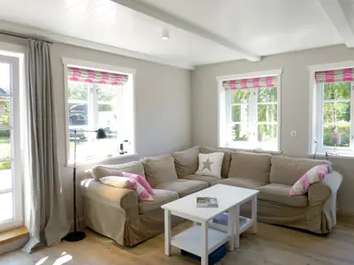 Wohnzimmer im Ferienhaus Steuerbord in Süddorf auf Amrum