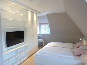 Schlafzimmer 2 im Ferienhaus Steuerbord in Süddorf auf Amrum