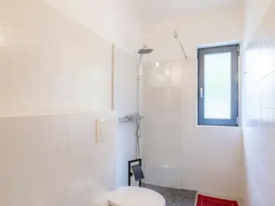 En-Suite-Bad 2