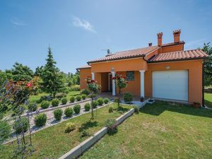 23822502-Ferienhaus-8-Nedeščina-300x225-4