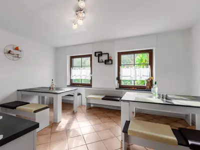 DiningRoom