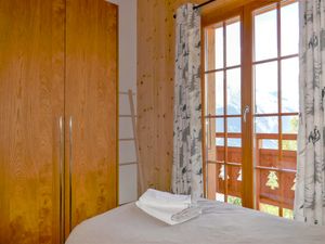 23853169-Ferienhaus-6-Nendaz-300x225-4