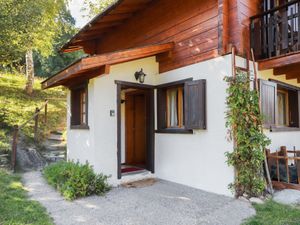 23845628-Ferienhaus-6-Nendaz-300x225-5