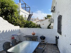 23553919-Ferienhaus-6-Nerja-300x225-3