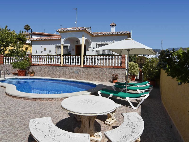 23058411-Ferienhaus-6-Nerja-800x600-1