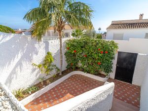 23554527-Ferienhaus-6-Nerja-300x225-1