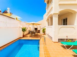 23836521-Ferienhaus-6-Nerja-300x225-5