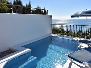 23058059-Ferienhaus-6-Nerja-300x225-4