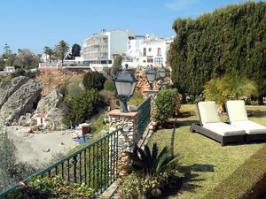 23058355-Ferienhaus-8-Nerja-300x225-2