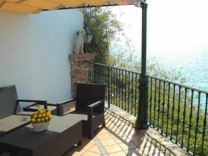 23058355-Ferienhaus-8-Nerja-300x225-3