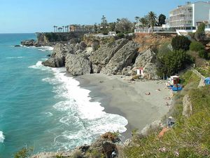 23058355-Ferienhaus-8-Nerja-300x225-4