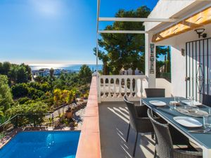 23840914-Ferienhaus-8-Nerja-300x225-4