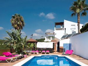 Ferienhaus für 14 Personen in Nerja