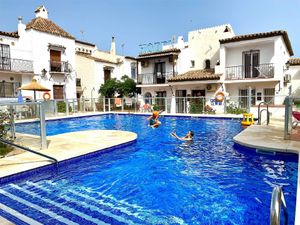 23554598-Ferienhaus-6-Nerja-300x225-0