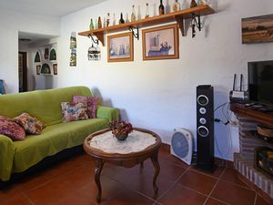 23368110-Ferienhaus-2-Nerja-300x225-5