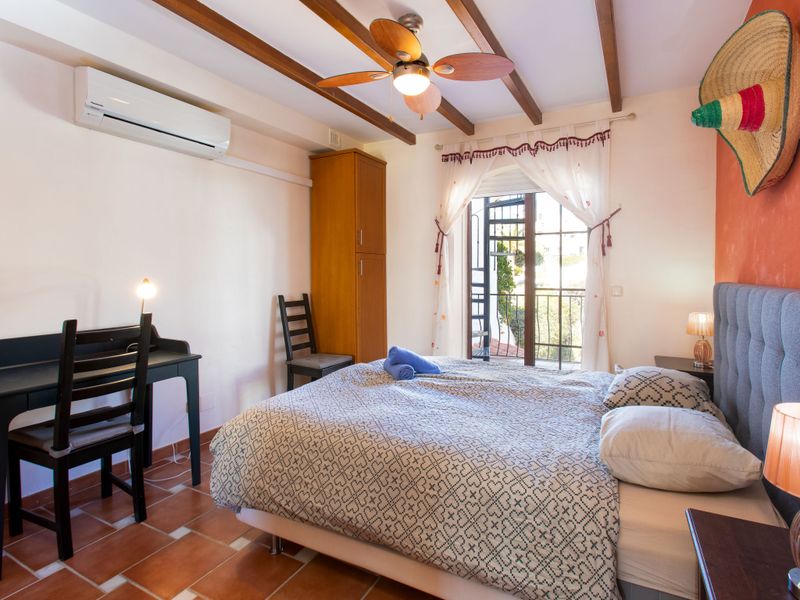 23866618-Ferienhaus-4-Nerja-800x600-2