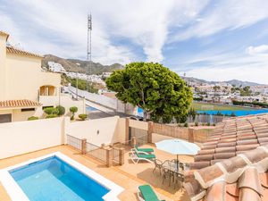 22446133-Ferienhaus-6-Nerja-300x225-4