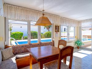 23554735-Ferienhaus-5-Nerja-300x225-1