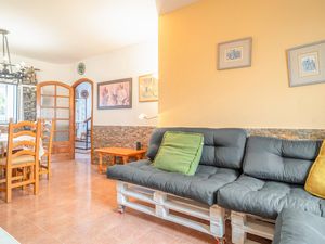 23758184-Ferienhaus-6-Nerja-300x225-3