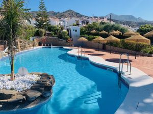 23868421-Ferienhaus-4-Nerja-300x225-1