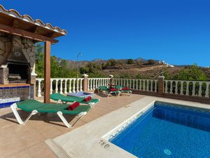 23058389-Ferienhaus-10-Nerja-300x225-3