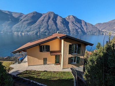 Ferienhaus für 8 Personen (230 m²) in Nesso 1/10