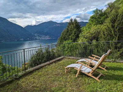 Ferienhaus für 8 Personen (230 m²) in Nesso 10/10