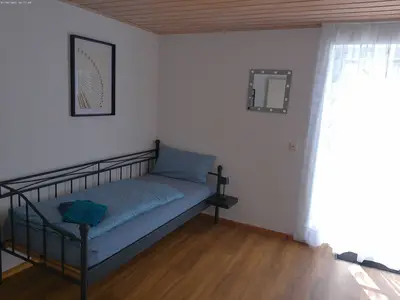 Schlafzimmer 4