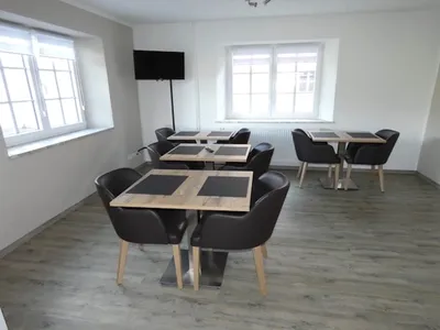DiningRoom