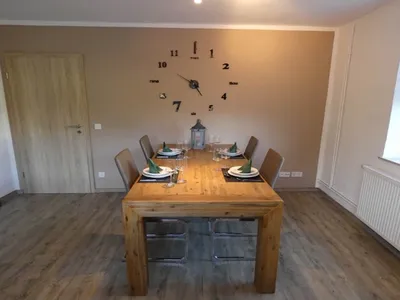DiningRoom