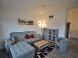 23532638-Ferienhaus-5-Neuharlingersiel-300x225-5