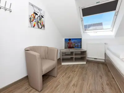 Ferienhaus für 7 Personen (106 m²) in Neuharlingersiel 6/10