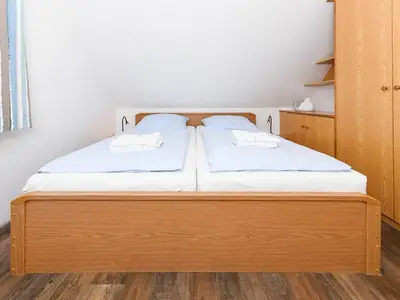 Ferienhaus für 2 Personen (30 m²) in Neuharlingersiel 8/10