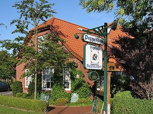 23695416-Ferienhaus-2-Neuharlingersiel-300x225-0