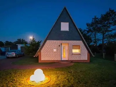 Ferienhaus für 5 Personen (80 m²) in Neuharlingersiel 9/10