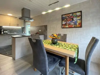 Ferienhaus für 5 Personen (75 m²) in Scheibe-Alsbach 3/10