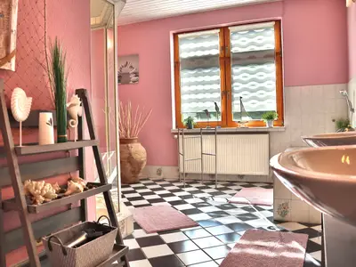 Badezimmer EG